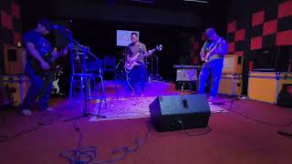 Download lagu Diari Cinta Pertama -May- Jamming with friend mp3 Download lagu Diari Cinta Pertama -May- Jamming with friend mp3