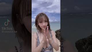 【TikTok】海、おっぱい