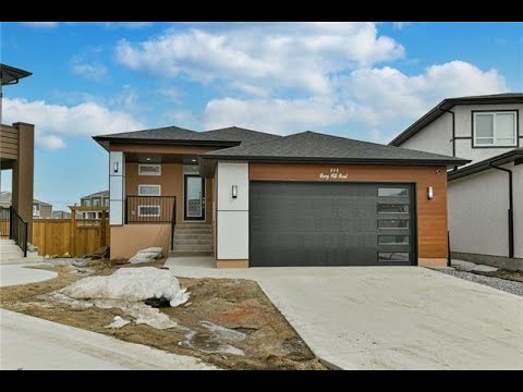 204 Berry Hill, Winnipeg MB (Prairie Pointe)