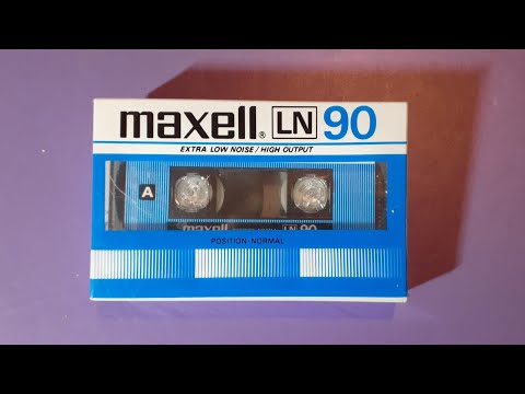 MAXELL LN 90 CASSETTE FROM 1982 UNWRAPPING