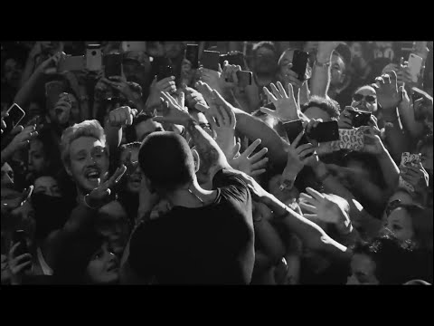 Linkin Park - Crawling (One More Light Live Version) | Acoustic Cover by Valentine