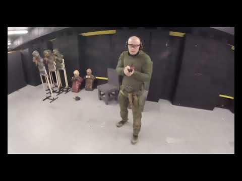 Szkolenie z zakresu pistolet defensywny z udziałem kadry AWL