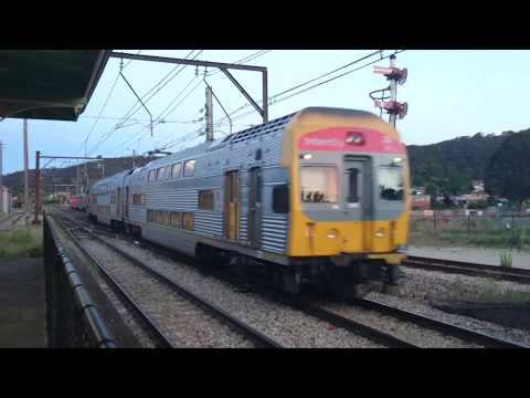 NSW Trainlink - V Sets - Eskbank and Central - HD