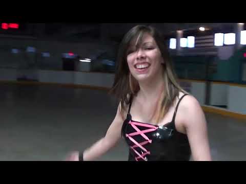 Sarah Stock vs Skylar Rose