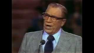 George Beverly Shea - All Things in Jesus (1979)