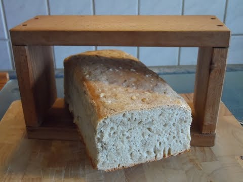 Dinkelbrot aus dem Holzbackrahmen mit dem GM Thermo Multikocher 10 in 1 Premium