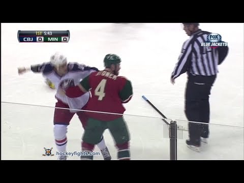 Jared Boll vs Clayton Stoner