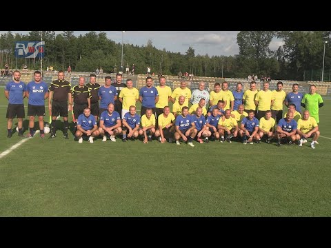 PIŁKARZE UCZCILI 70 LECIE STALI NOWA DĘBA