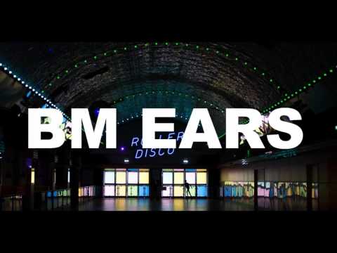 Medsound - Holding Hands (Feat indsa)