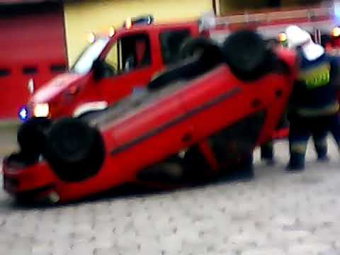 Ćwiczenia dachowanie pojazdu-OSP Maków Podhalański