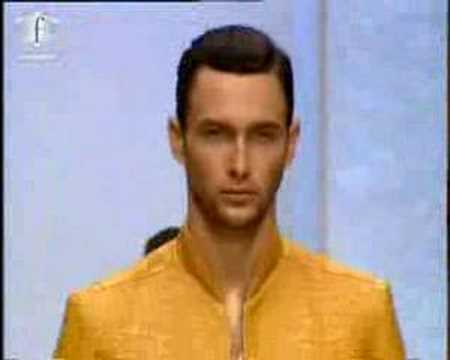 fashiontv | FTV.com - VALENTINO HOM PE 2005