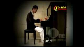 Download lagu Wandra Kangen setengah mati mp3 Download lagu Wandra Kangen setengah mati mp3