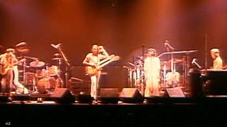 Video thumbnail of "Genesis - Los Endos 1976 Live Video Sound HQ"