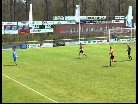 Excelsior'31 2 - FC Zutphen 2   Zaterdag 21 april 2012