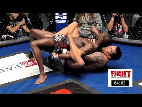 Amazing Submission!!!!- Ellis vs.  Rafael Dias