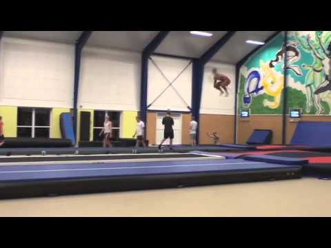 Mads Pind & Kristoffer Hayes