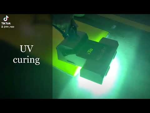 UV-Markierung mit SolidLux - SKR Fahrbahnmarkierung