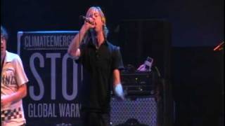 Big D and the Kids Table: Try Out Your Voice (Live)