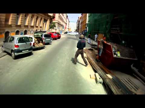 Bringával a városban - A lesből támadó "jómunkásember"