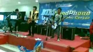 Download lagu Pudja Band - Benar-Benar Pergi (live @ BTM Bogor) mp3