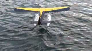 preview picture of video 'RC Stinson SR6 Float Plane Second Flight'