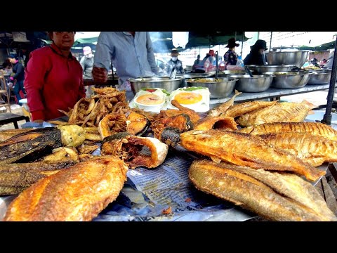 Food at Olympic Market , Most Popular Walking tour Exploring traditional market in Phnom Penh