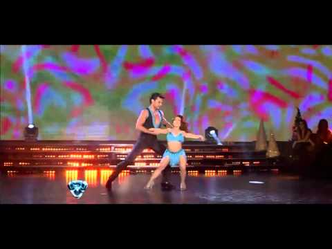 Showmatch 2012 - Hernán Piquín y Noelia Pompa brillaron en la salsa acrobática