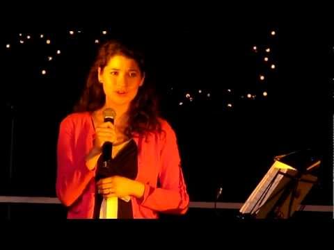 Rebeca Lopez - Sus Manos
