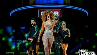 Sharon Doorson - Something Beautiful en Beyoncé medley | 538Live XXL 2015