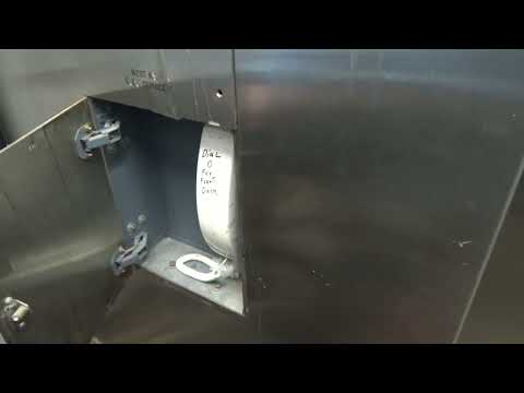 West K.Y. Elev. Service (ESCO) Hydraulic Elevator - Quality Inn & Suites Salem near I-57 - Salem, IL