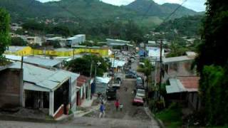 preview picture of video 'Driving in Matagalpa, Nicaragua'