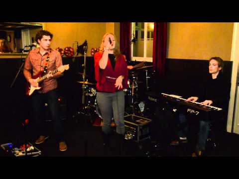 LIVE@IDEAAL.ORG - Neon Mind (30-11-2011)