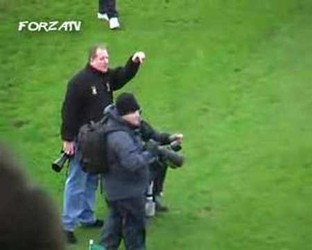 Glentoran V Ballyclare Comrades