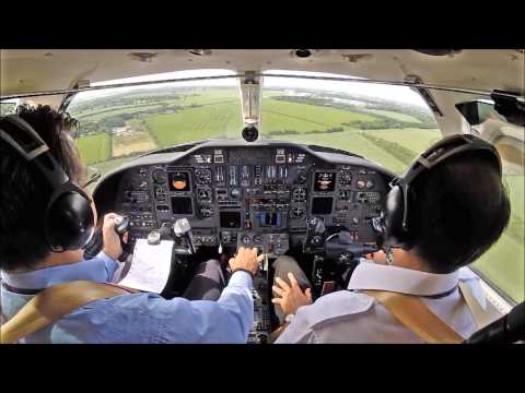 Citation V  jet - ILS at Cambridge - cockpit view!