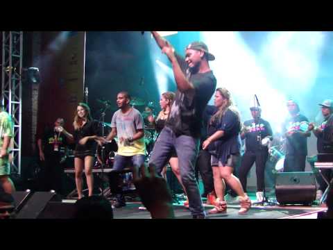 Preta Gil e MC Duh Marinho ....bonde da Preta....15/03/2013