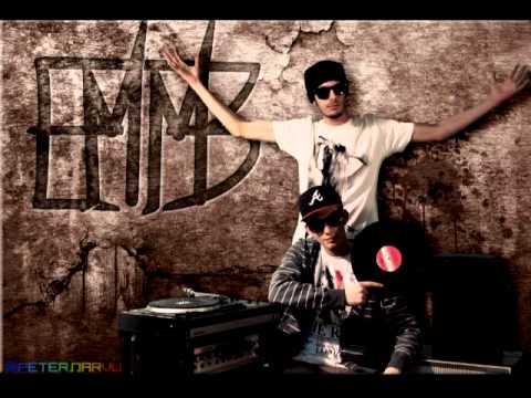 09 RIOT feat Emm3 / Re - cordis