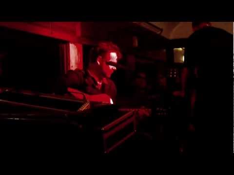 Qynn Beardman - Blues Train 18/11/11 vid 5 of 5