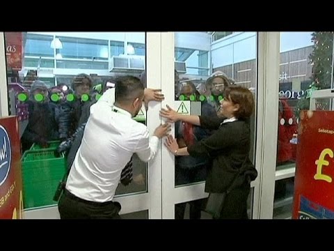 Handfeste Rabattschlacht: "Black Friday"-Tradition nach Europa geschwappt