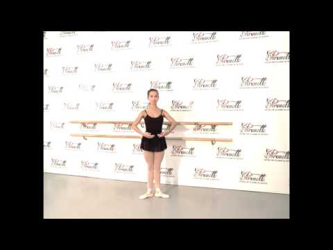 "PIROUETTE" 01.03.02 First position