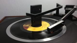 Smoked Robinson &amp; The Miracles - I Second that Emotion ((MONO)) 1967