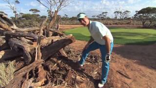 preview picture of video 'Outback Golf. 1000 Mile Golf Course across Western and South Australia'