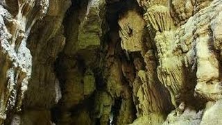 preview picture of video 'Andaman Islands Diglipur: Limestone Caves'