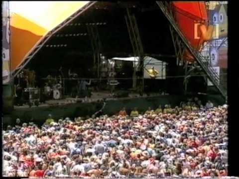 Resin Dogs - 01-26-01 Big Day Out, Sydney