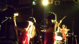 Shonen Knife - Cobra vs. Mongoose, Utrecht 19 oct 2012