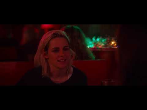 Aubrey Plaza and Kristen Stewart in Happiest Season