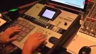 Roland MV-8800 Demo - Remix Hotel 2007 w/ Mike Acosta