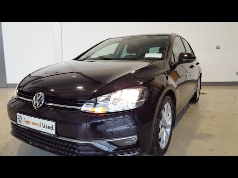 181LD232 - 2018 Volkswagen Golf Highline 1.6TDI 115HP  21,950
