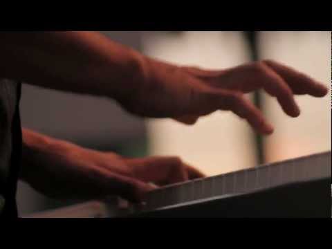 Llave de Soul - Distintos (En Vivo)