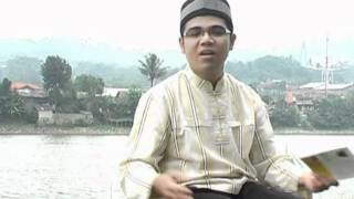 preview picture of video 'Ceramah Ramadhan Deden Nugraha @Ciburuy Jawa Barat'