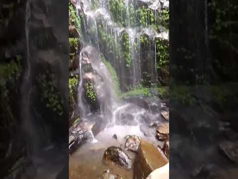 Cascada milagrosa, tierras nuevas, padilla chuquisaca en Bolivia.